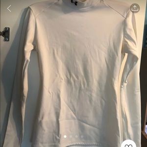 Under Armour Exercise/Sports Long Sleeve